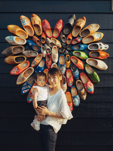 Colorful Family Photography at Dutch Windmills Village