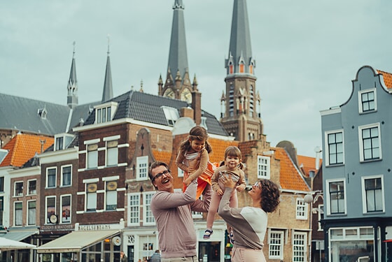 Natural Family Photos in Delft